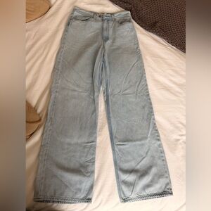 Levi’s High Loose Vintage Light Blue Women's Jeans Sz 28